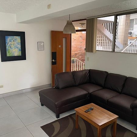 Apartamentos Reforma Guatemala-Stadt Exterior foto